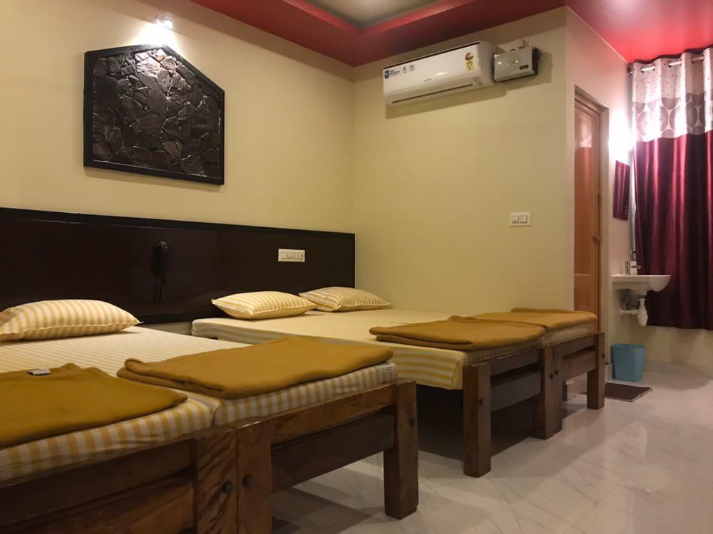 Galaxy Lodge Chikmagalur Ngoại thất bức ảnh