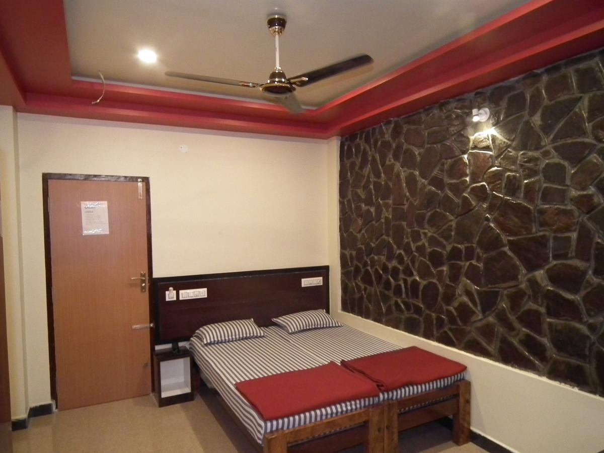 Galaxy Lodge Chikmagalur Ngoại thất bức ảnh