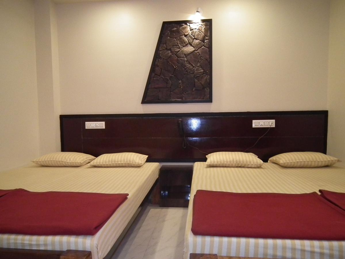 Galaxy Lodge Chikmagalur Ngoại thất bức ảnh